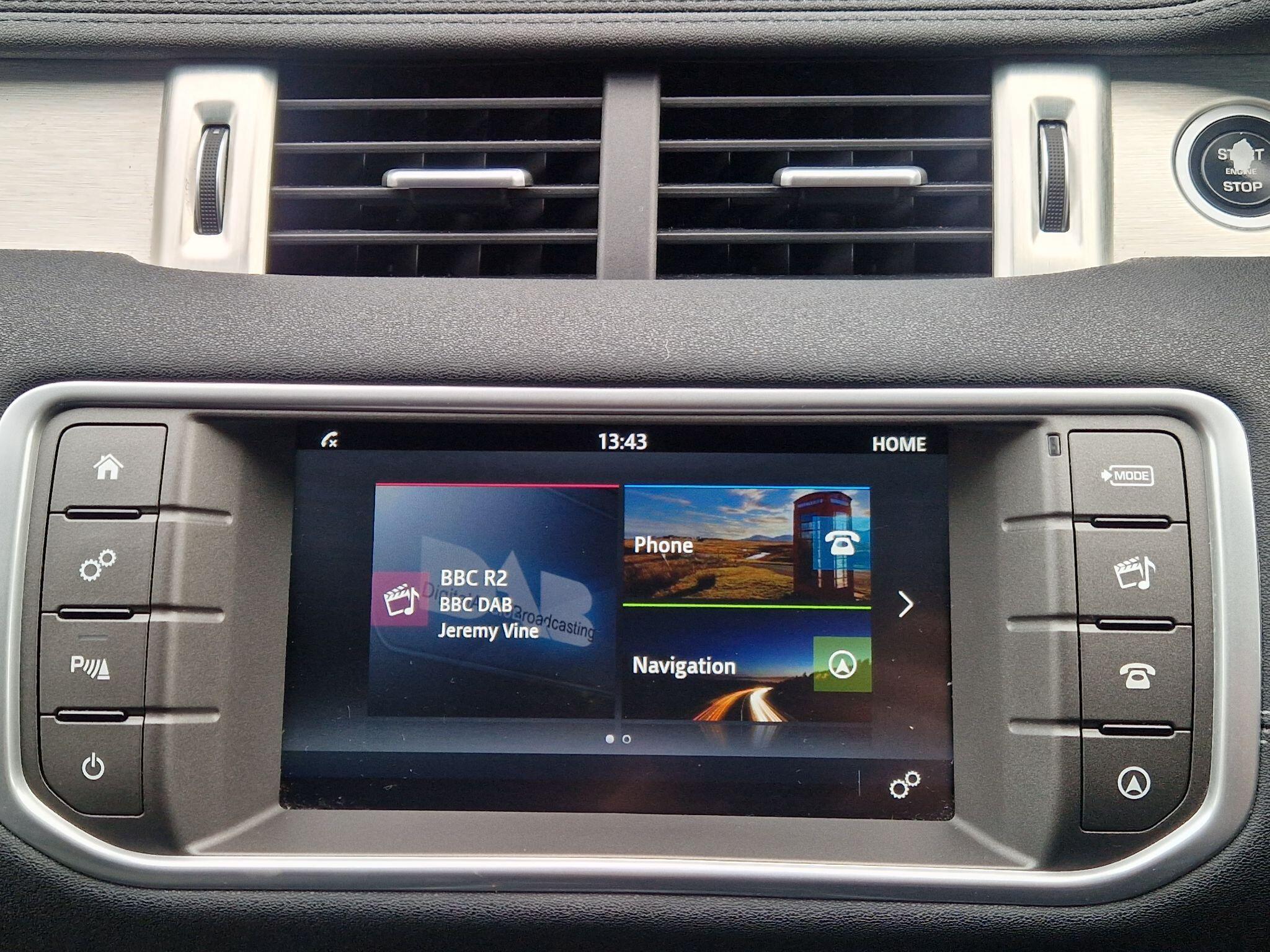 Land Rover Range Rover Evoque - Image 27