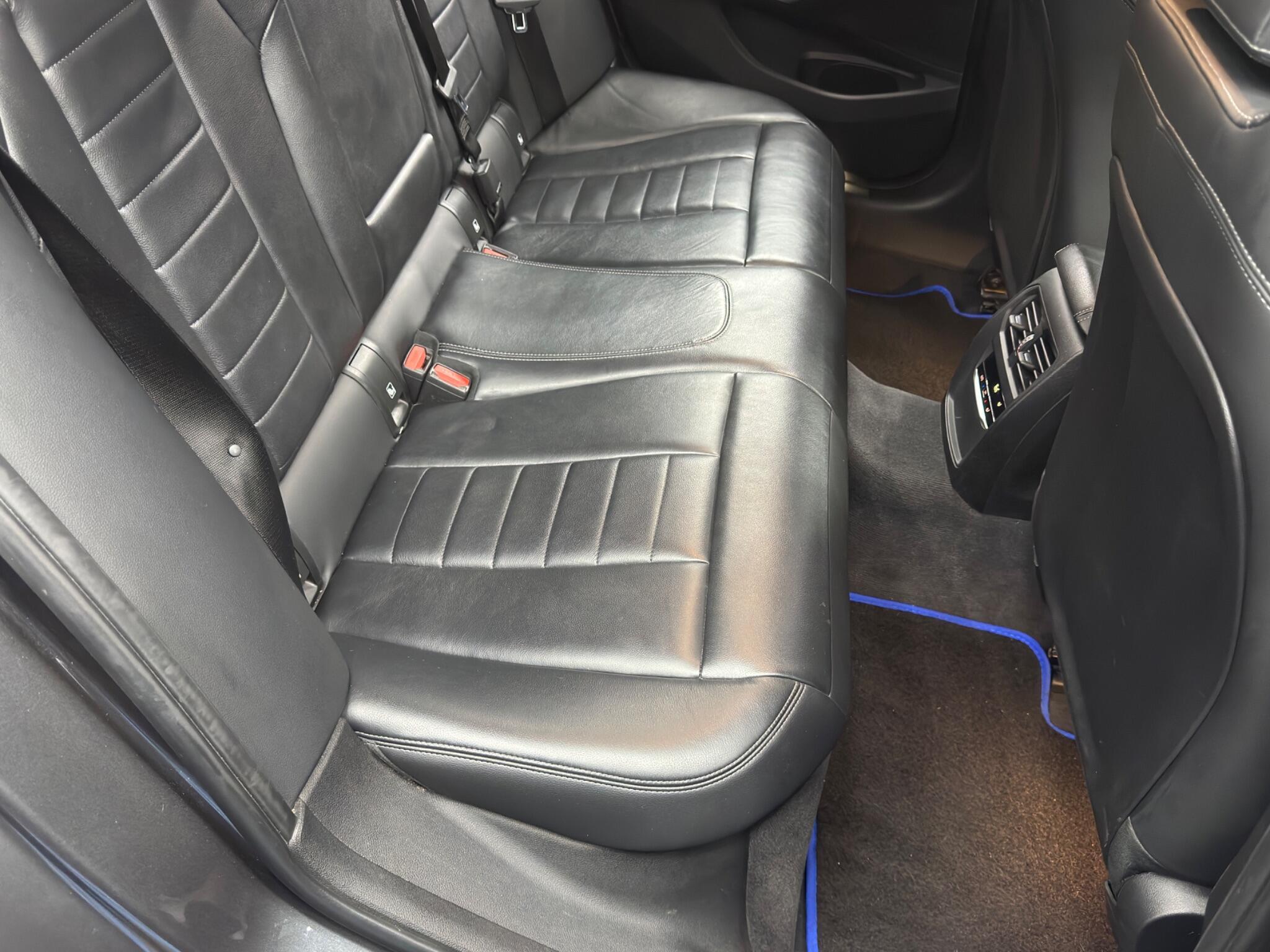 BMW 3 Series - Image 16