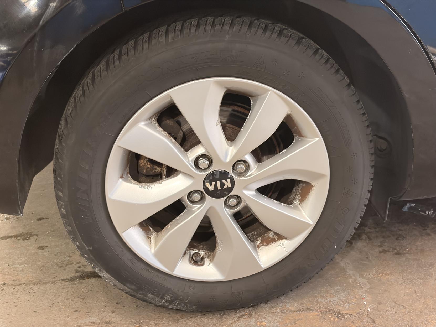 Kia Rio - Image 18