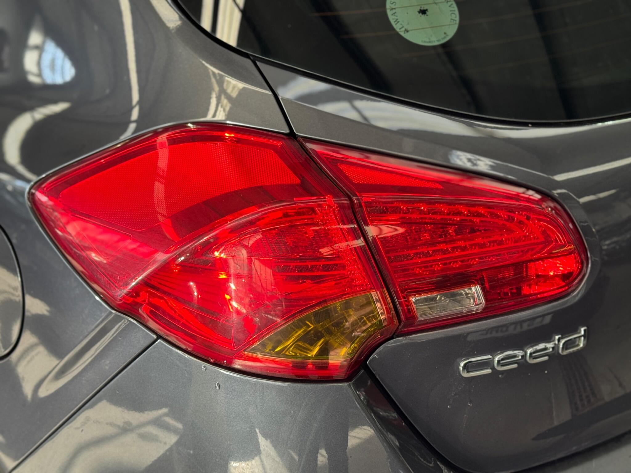 Kia ceed - Image 14