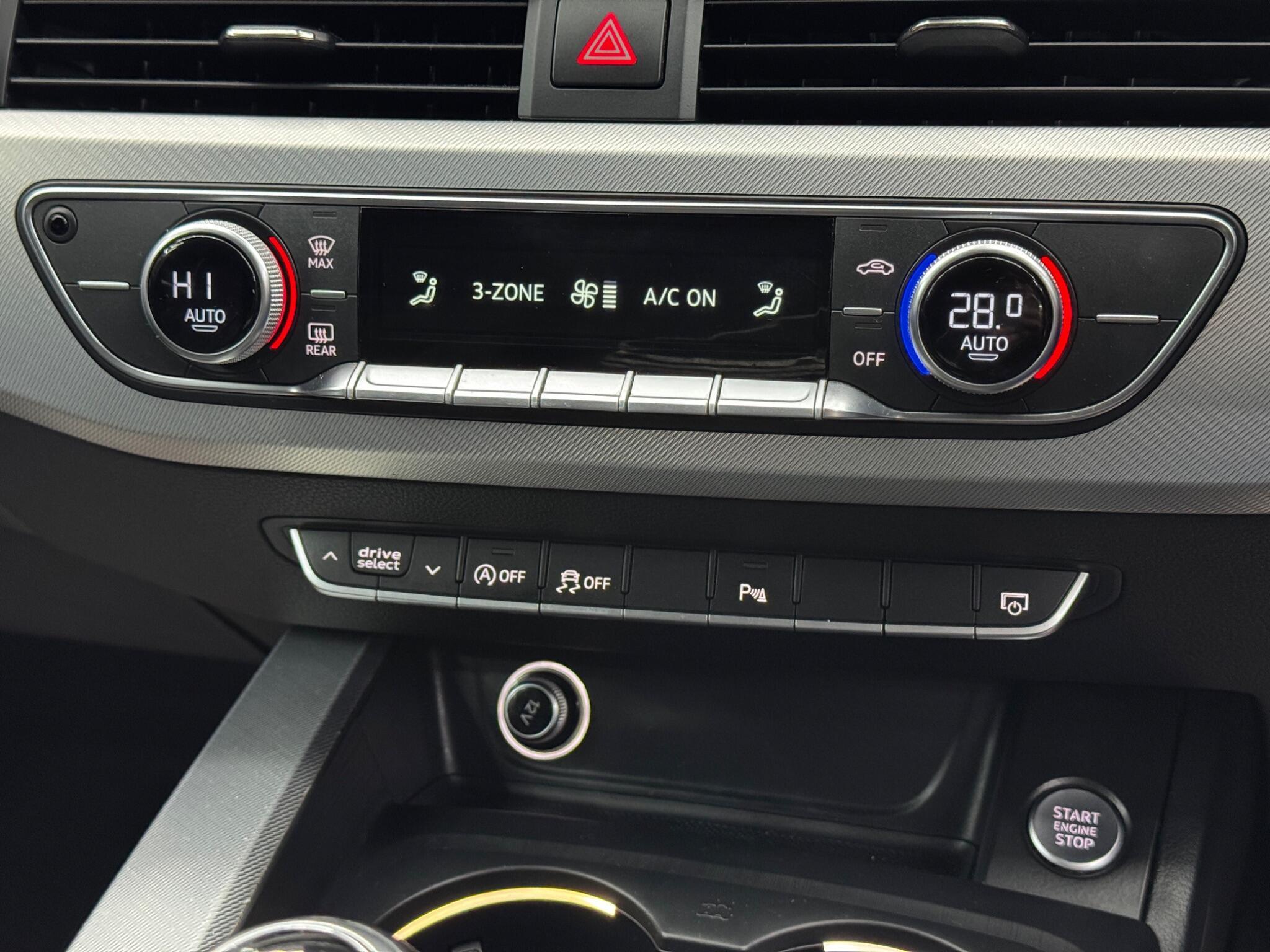 Audi A4 Avant - Image 27