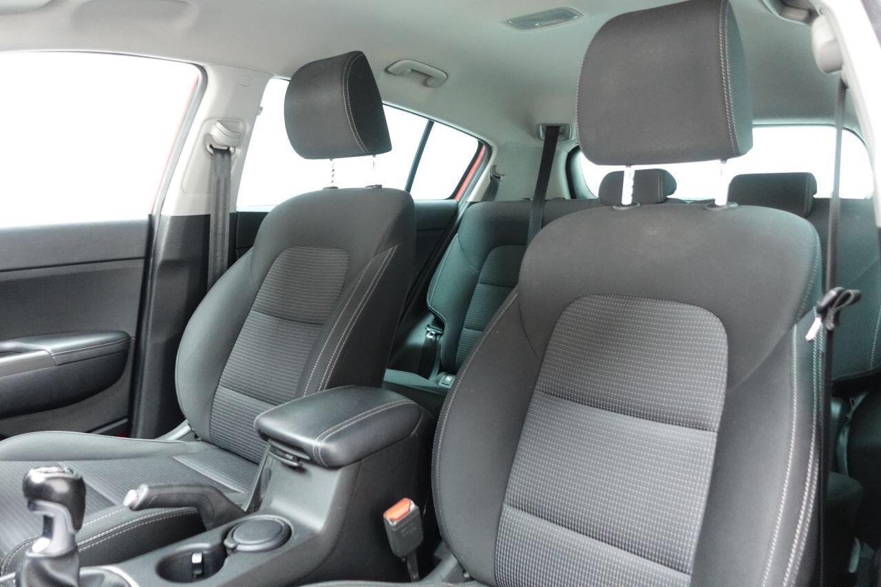 Kia Sportage - Image 17
