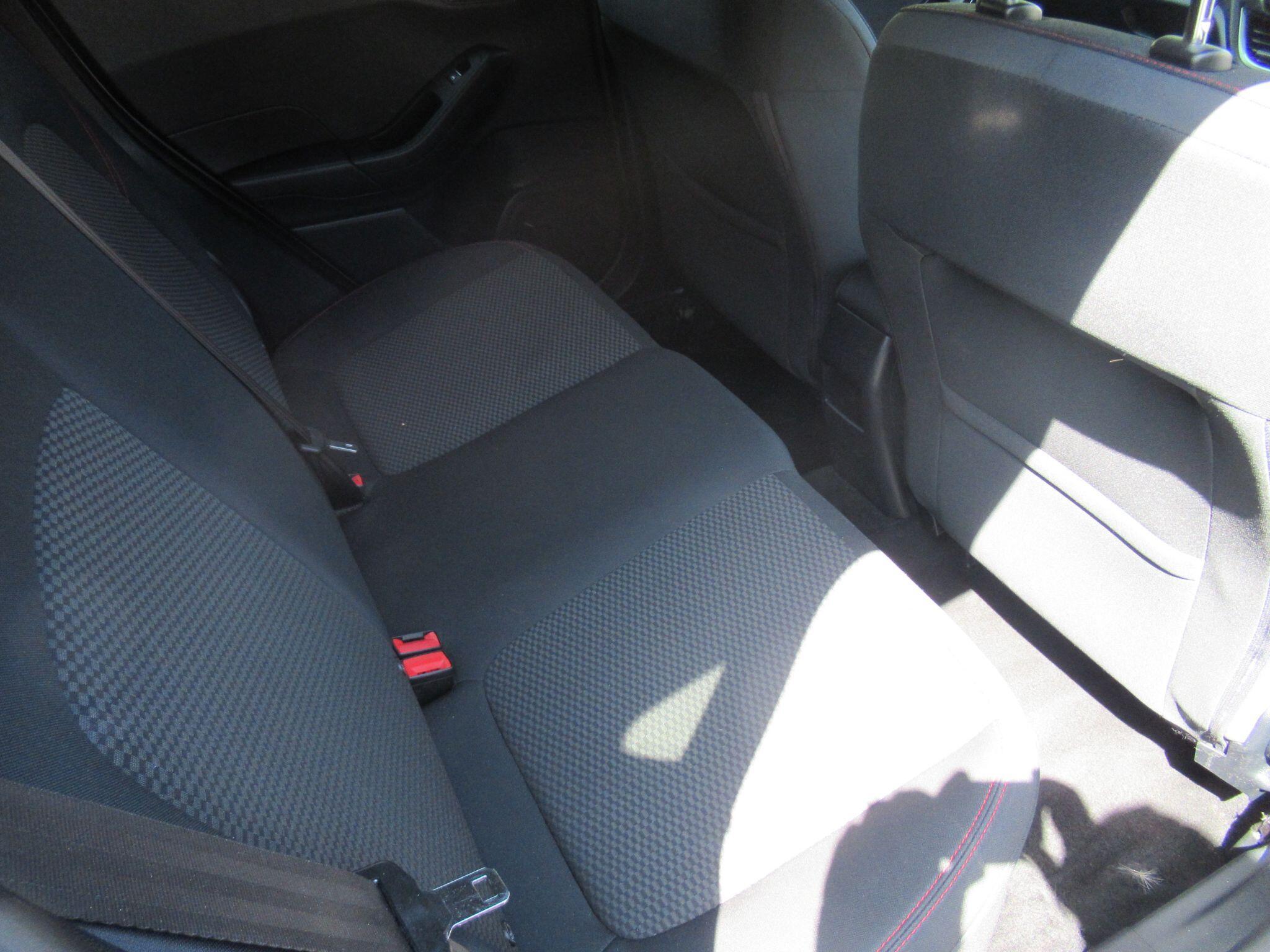 Ford Fiesta - Image 19