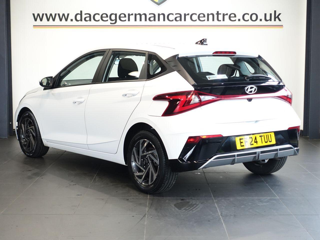 Hyundai i20 - Image 8