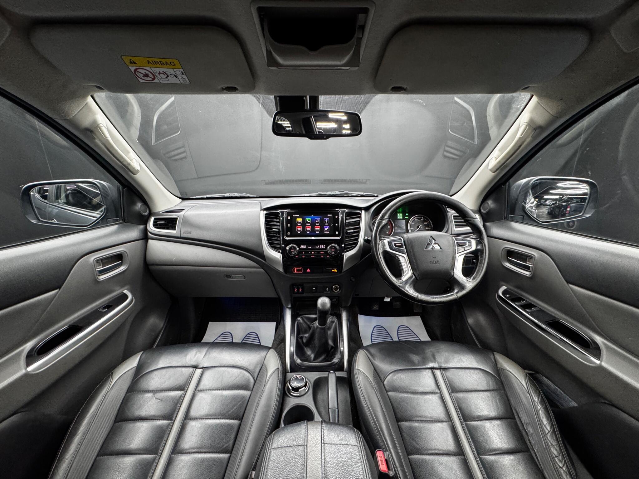 Mitsubishi L200 - Image 17