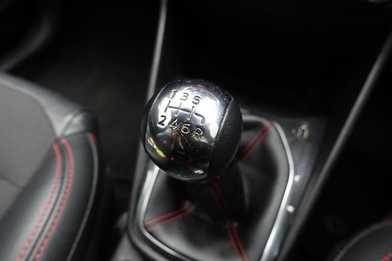 Ford Fiesta - Image 42