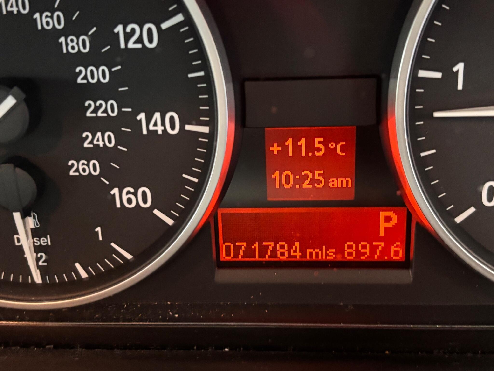 BMW X1 - Image 25
