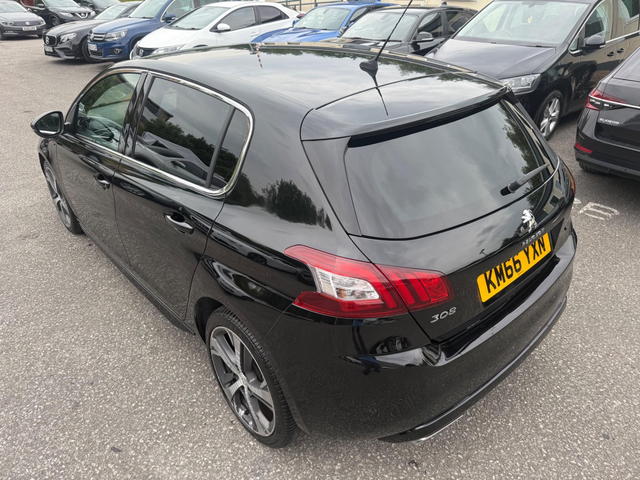 Peugeot 308 - Image 5