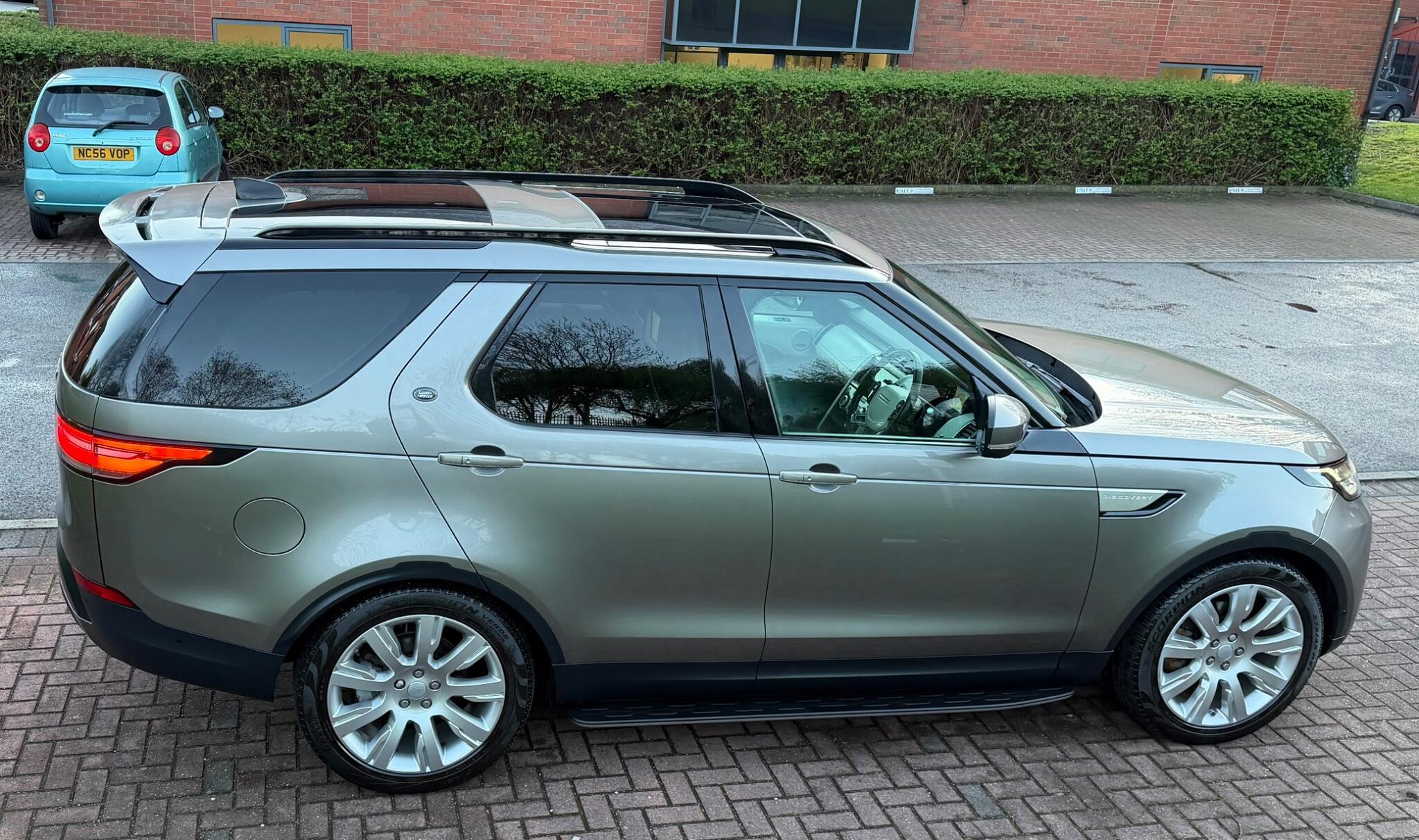 Land Rover Discovery - Image 5