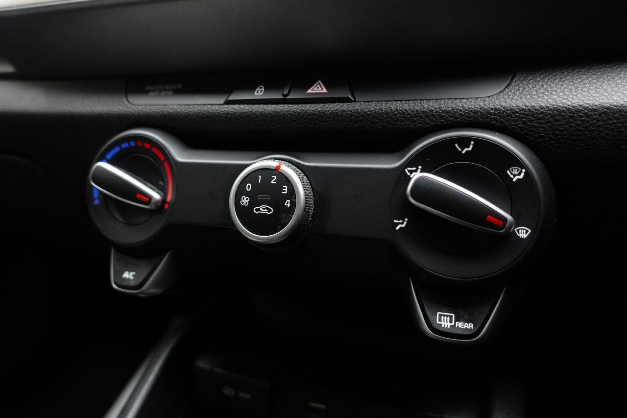 Kia Stonic - Image 39