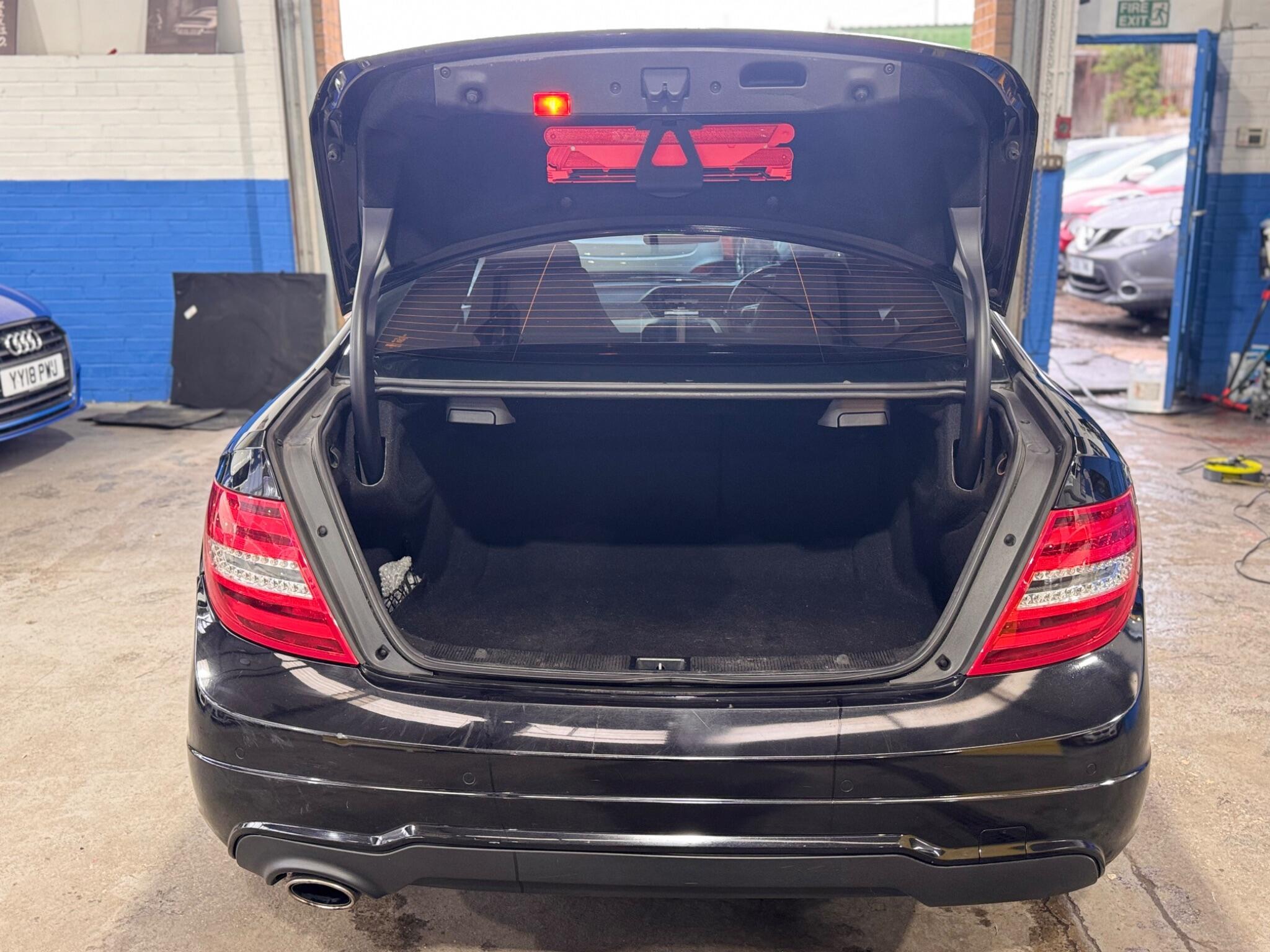 Mercedes C Class - Image 42
