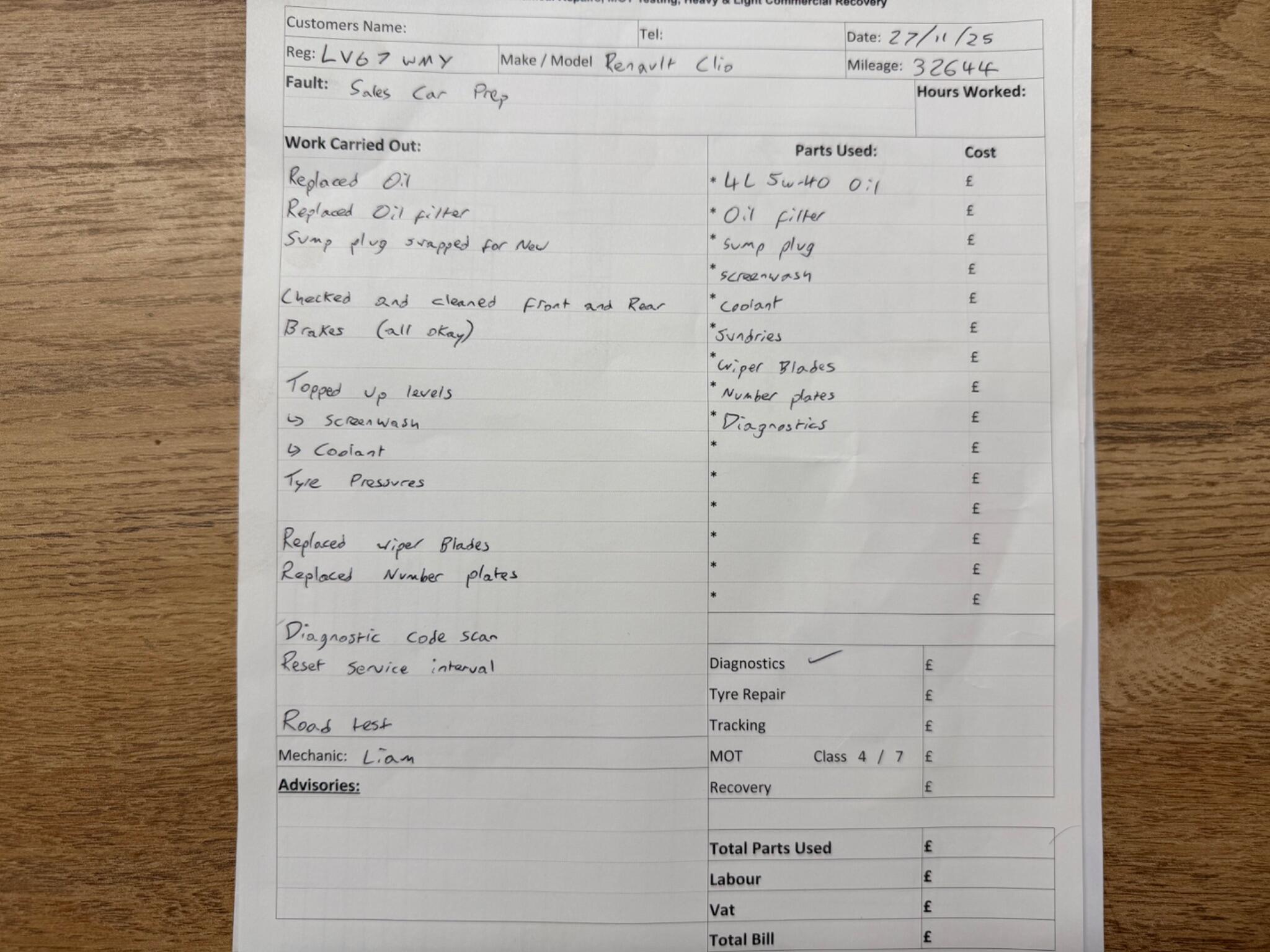 Renault Clio - Image 22