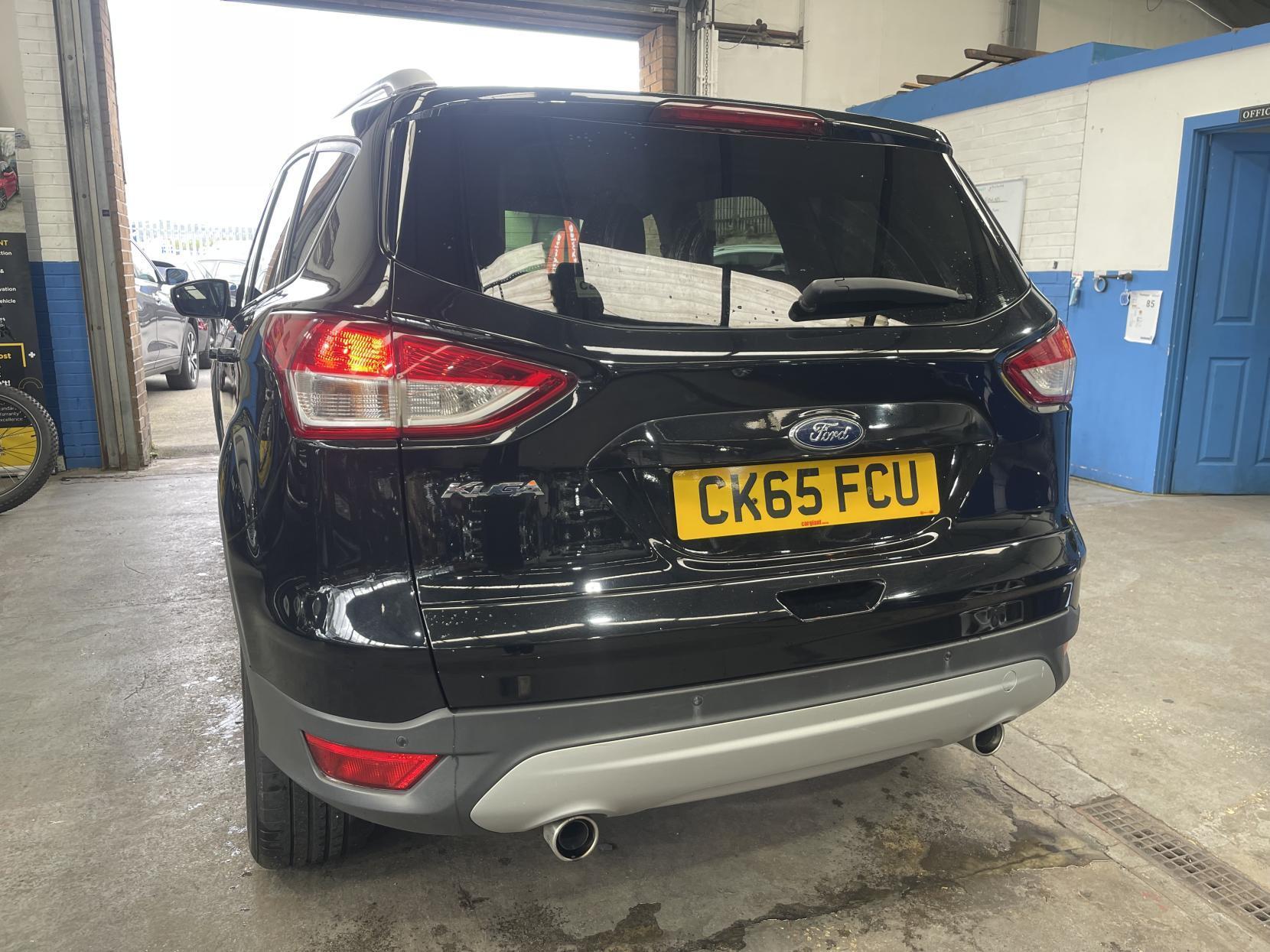Ford Kuga - Image 8