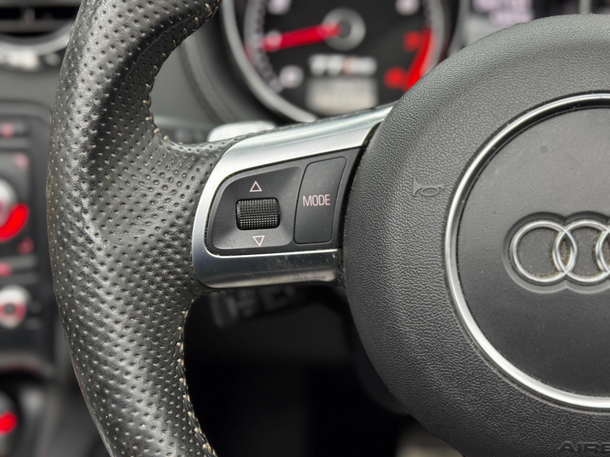 Audi TT RS - Image 18