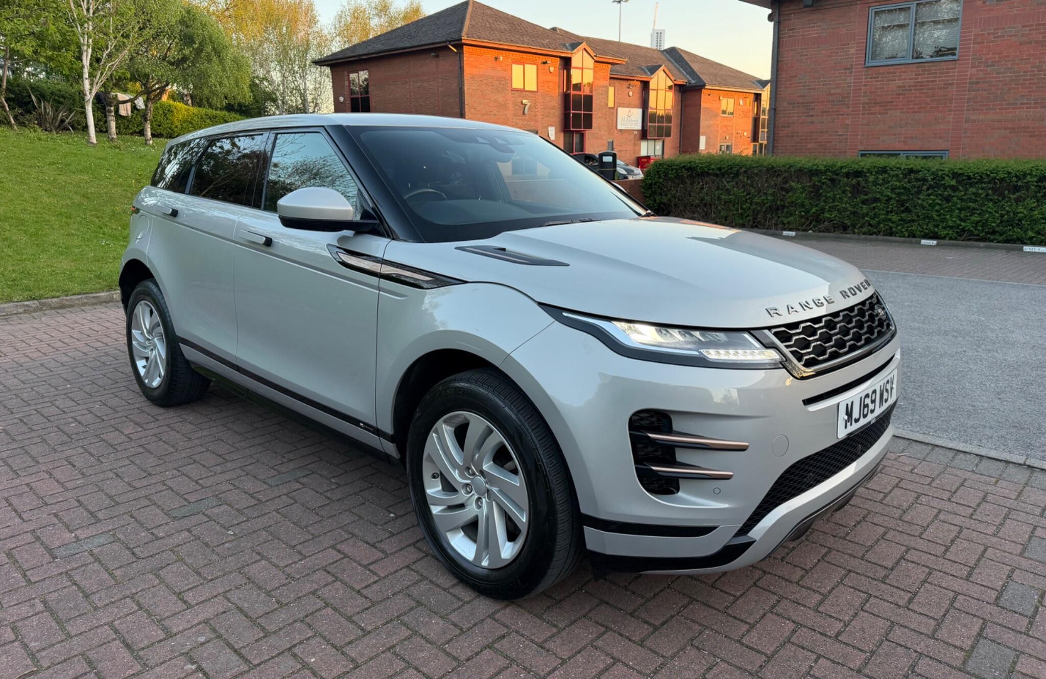 Land Rover Range Rover Evoque - Image 2