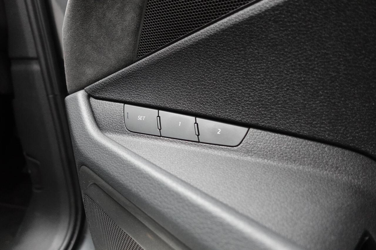 Audi E-Tron - Image 12