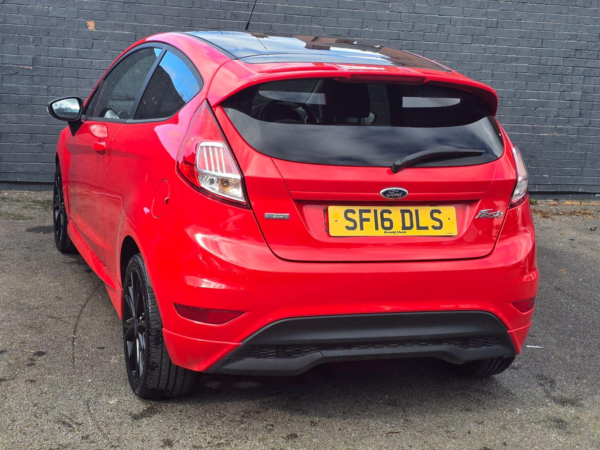 Ford Fiesta - Image 9