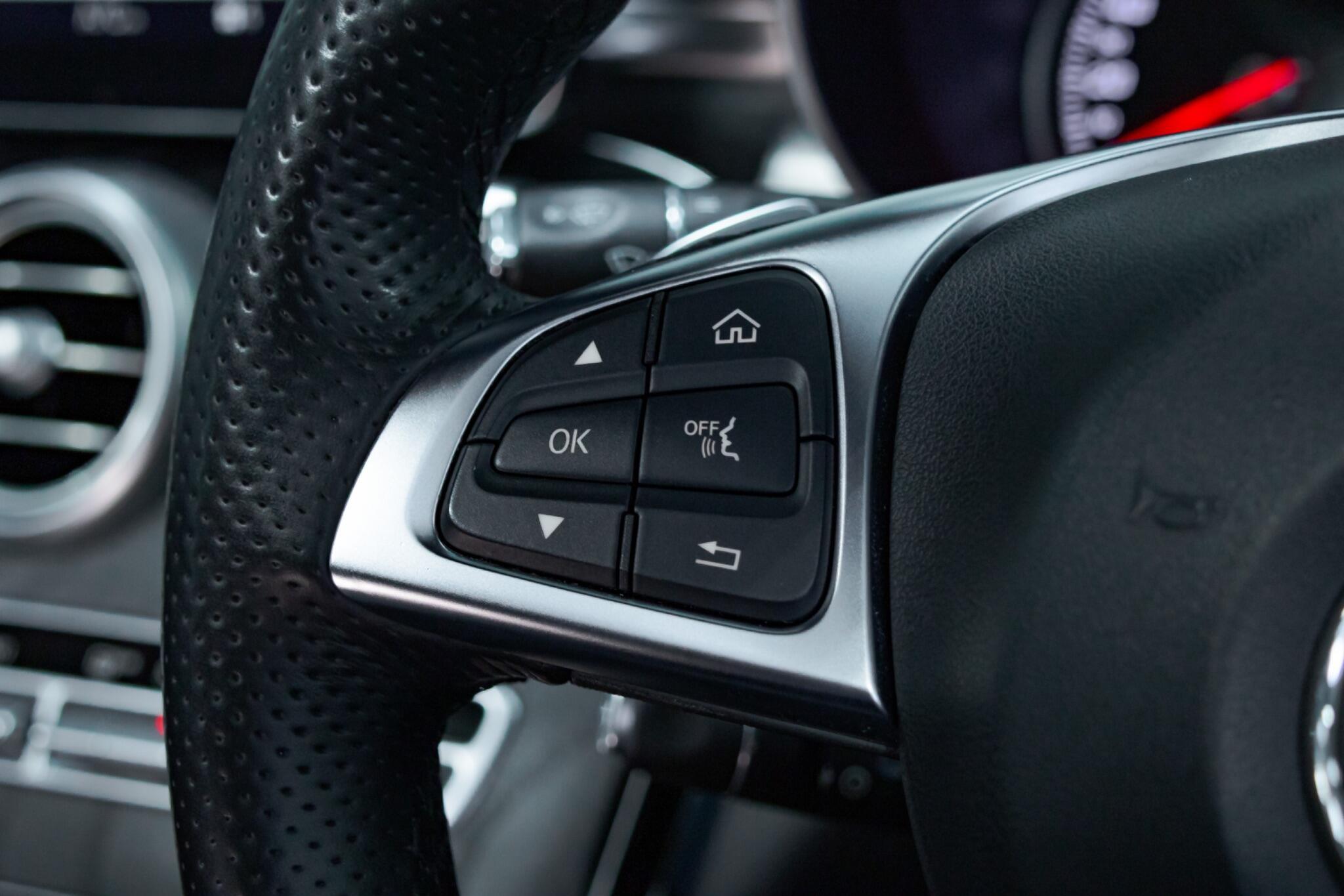 Mercedes C Class - Image 24