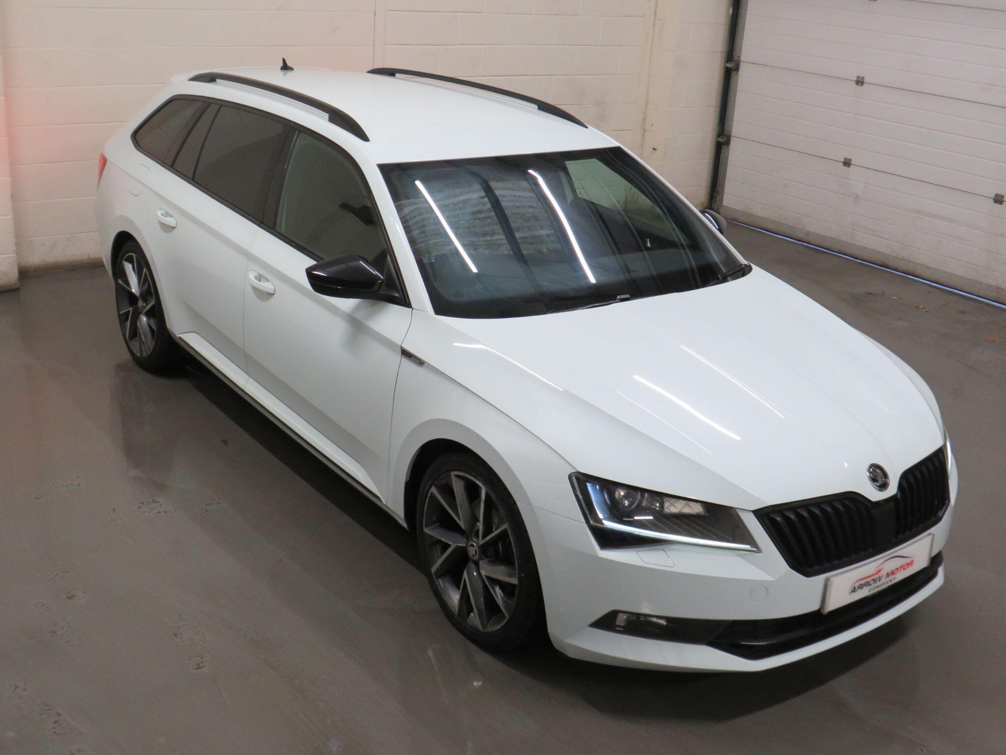 Skoda Superb - Image 13