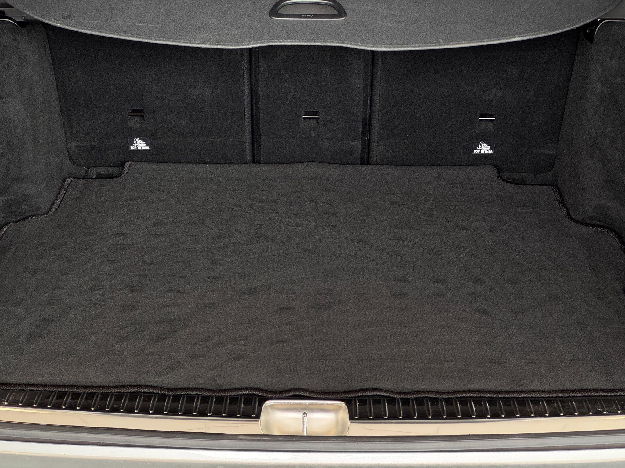 Mercedes C Class - Image 19