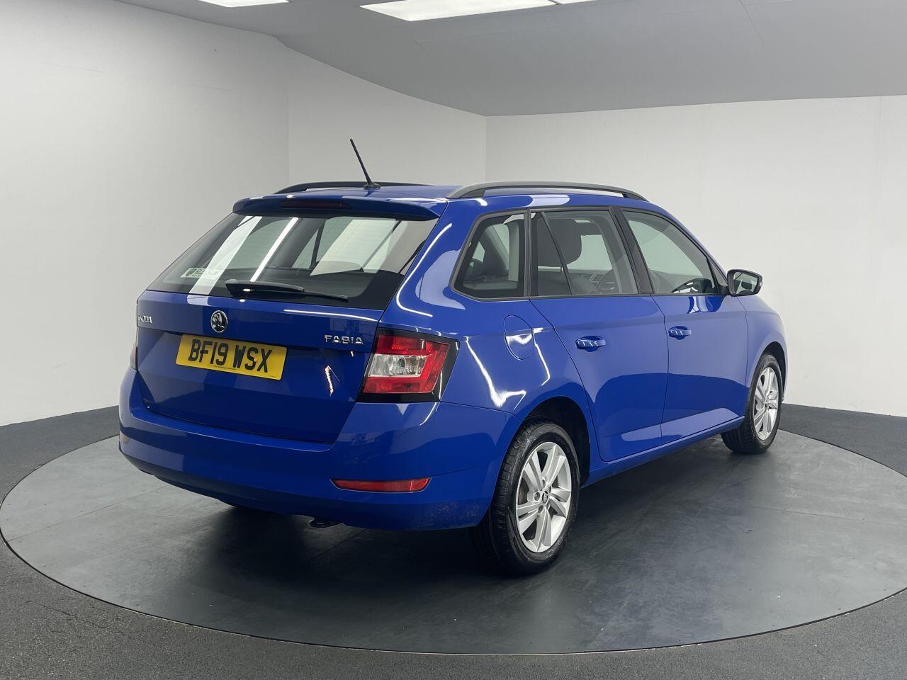 Skoda Fabia - Image 10