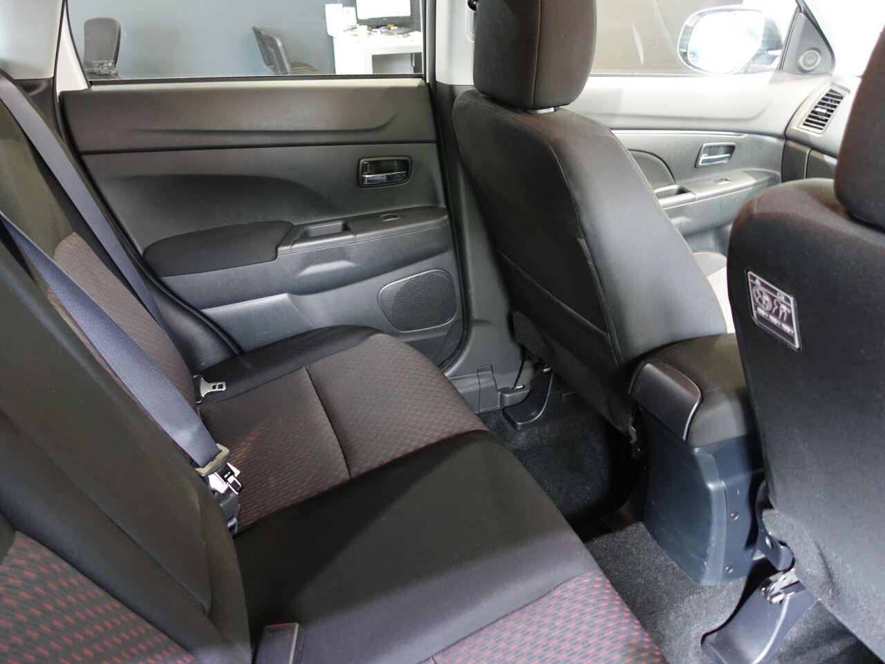 Mitsubishi ASX - Image 14