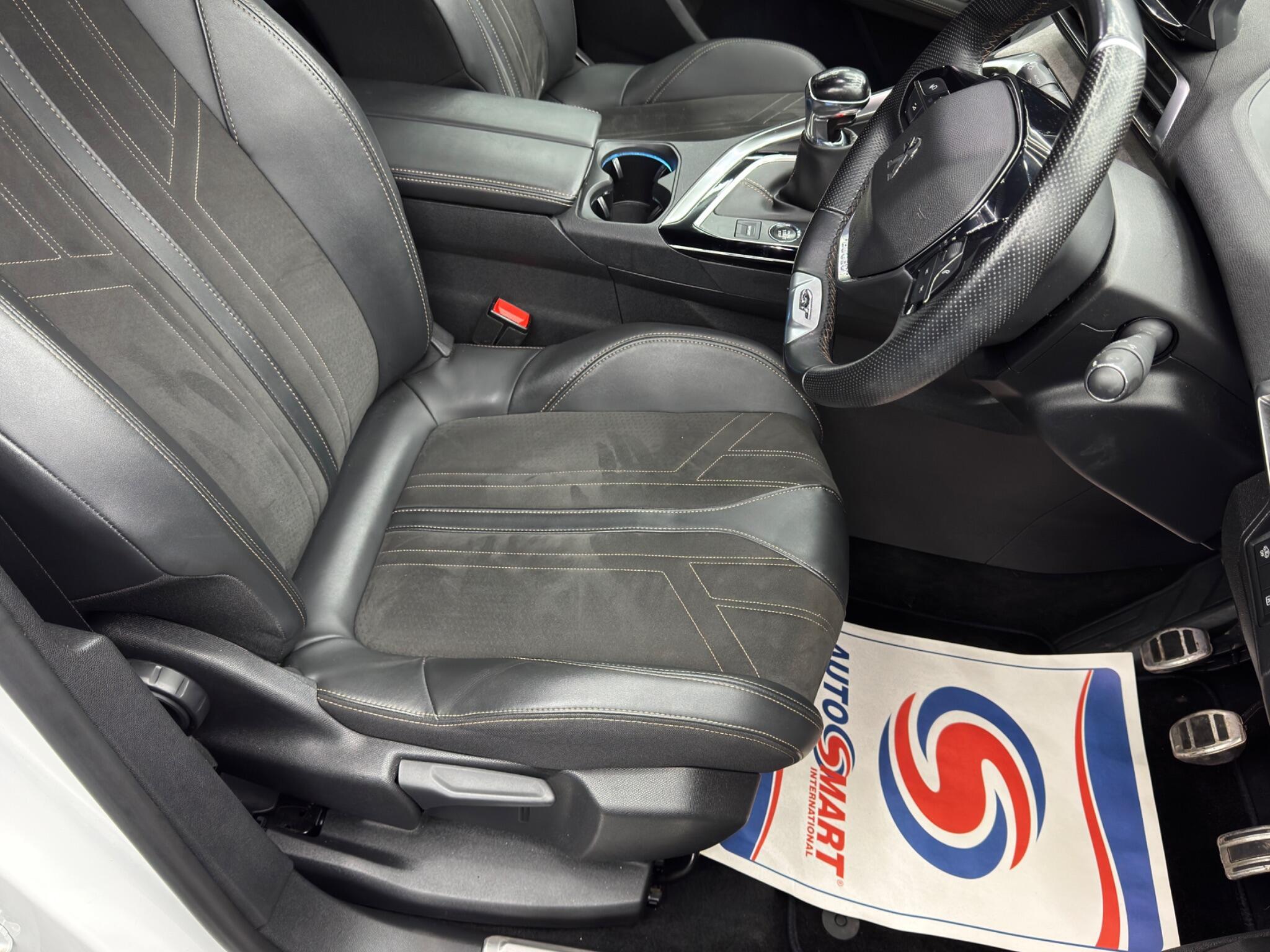 Peugeot 3008 - Image 13