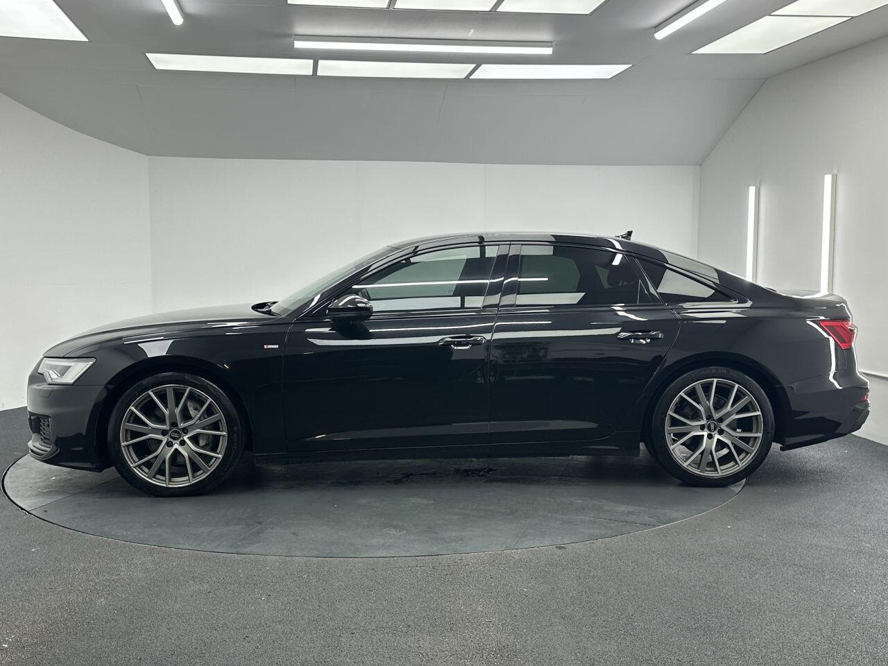 Audi A6 Saloon - Image 7