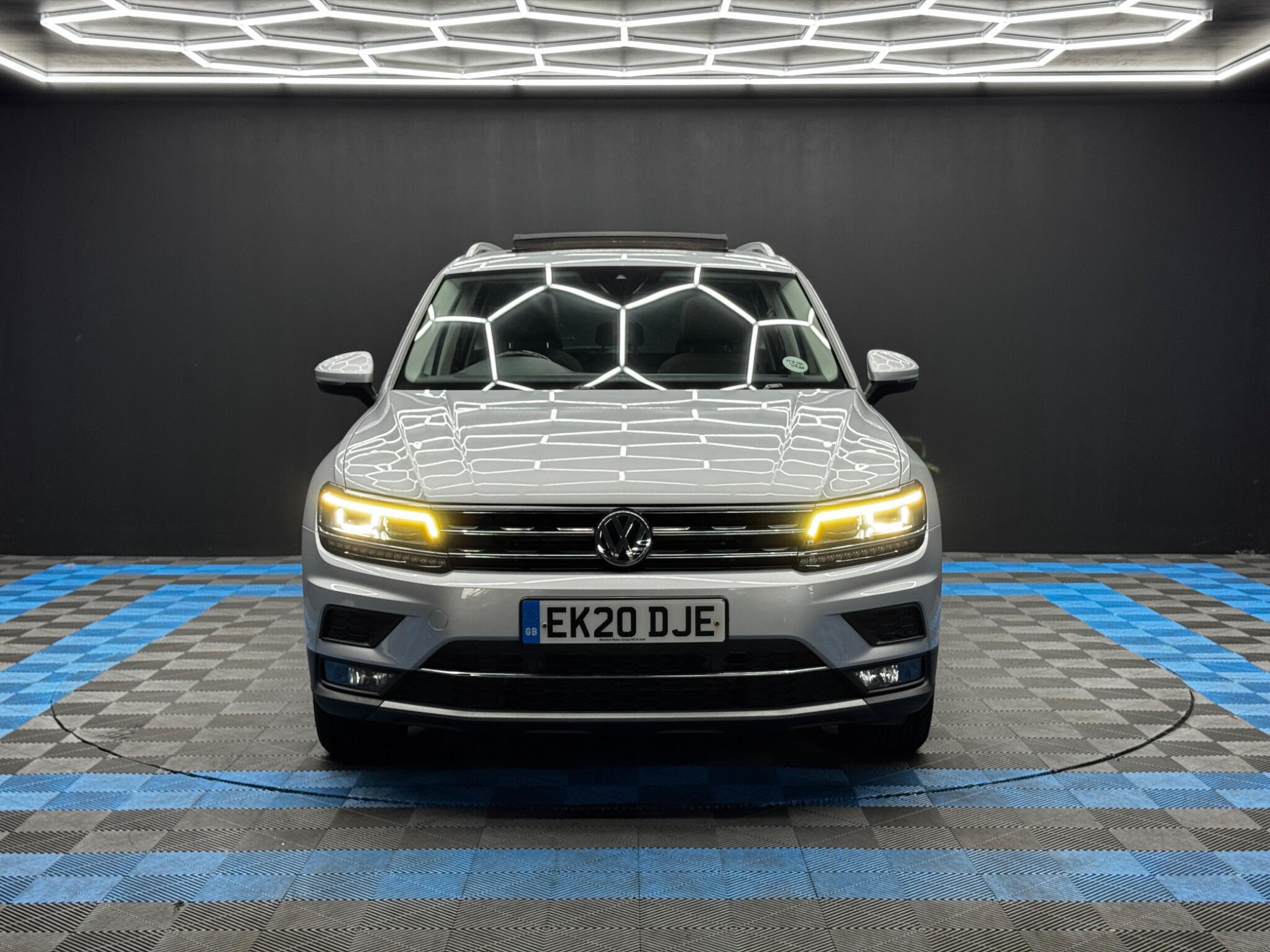 Volkswagen Tiguan - Image 2