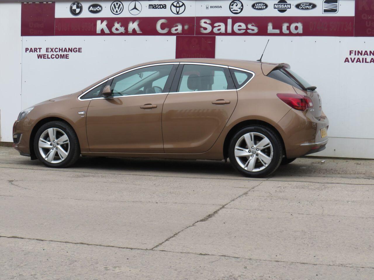 Vauxhall Astra - Image 32