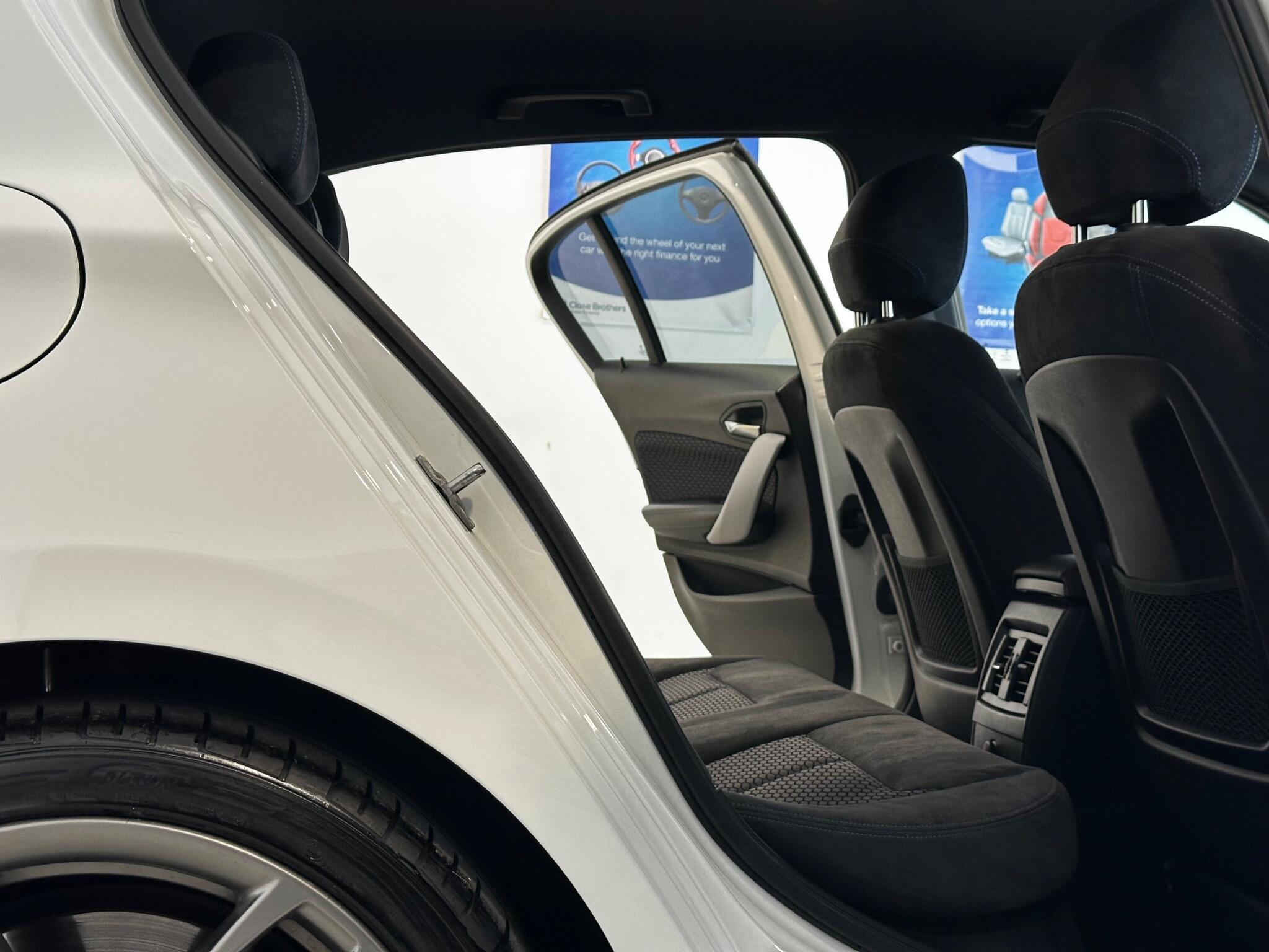 BMW 1 Series - Image 20