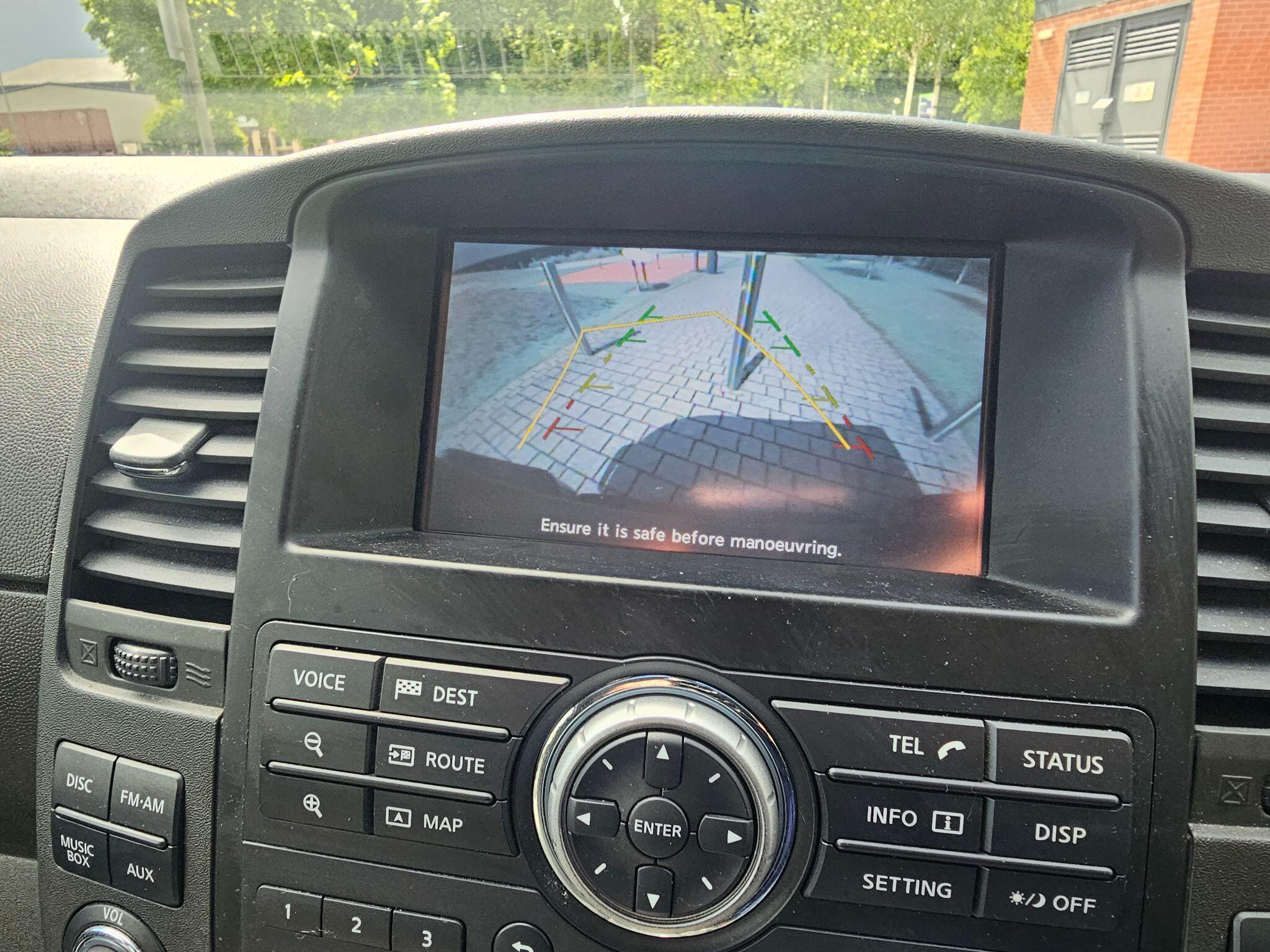 Nissan NAVARA - Image 32