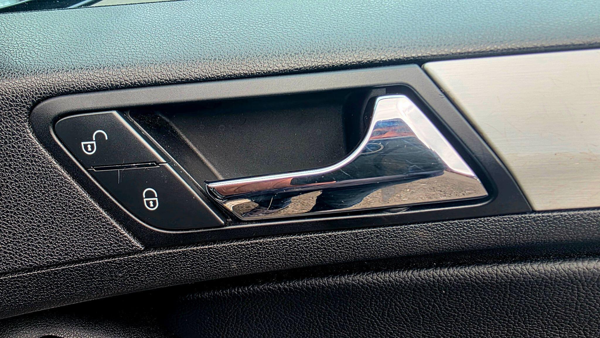 Mercedes M Class - Image 26