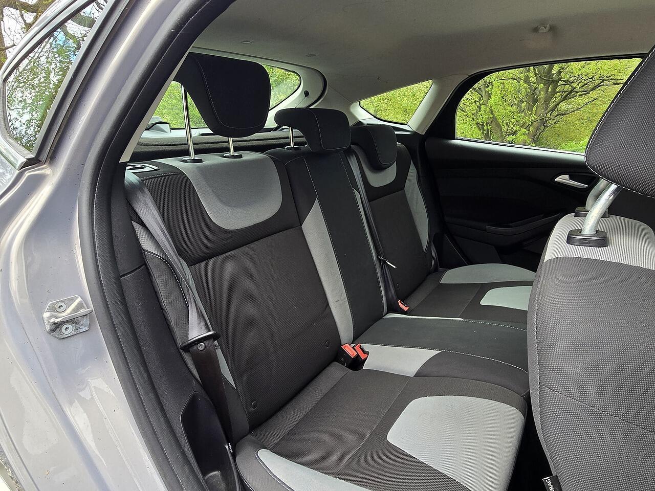 Ford Focus - Image 5