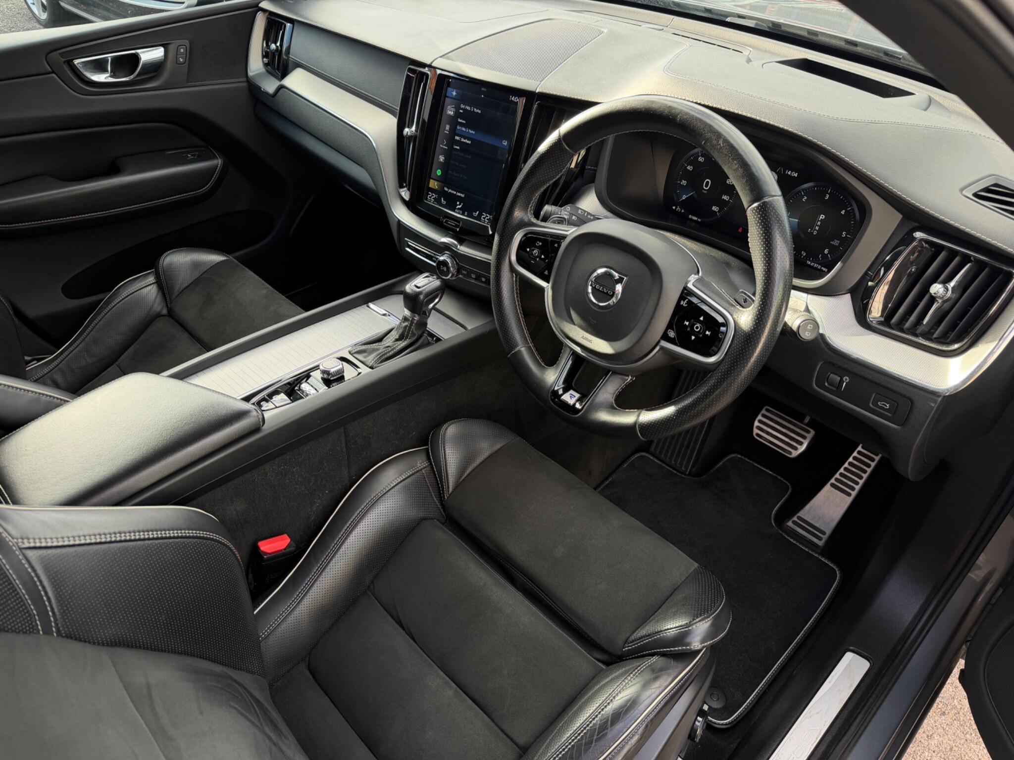 Volvo XC60 - Image 9
