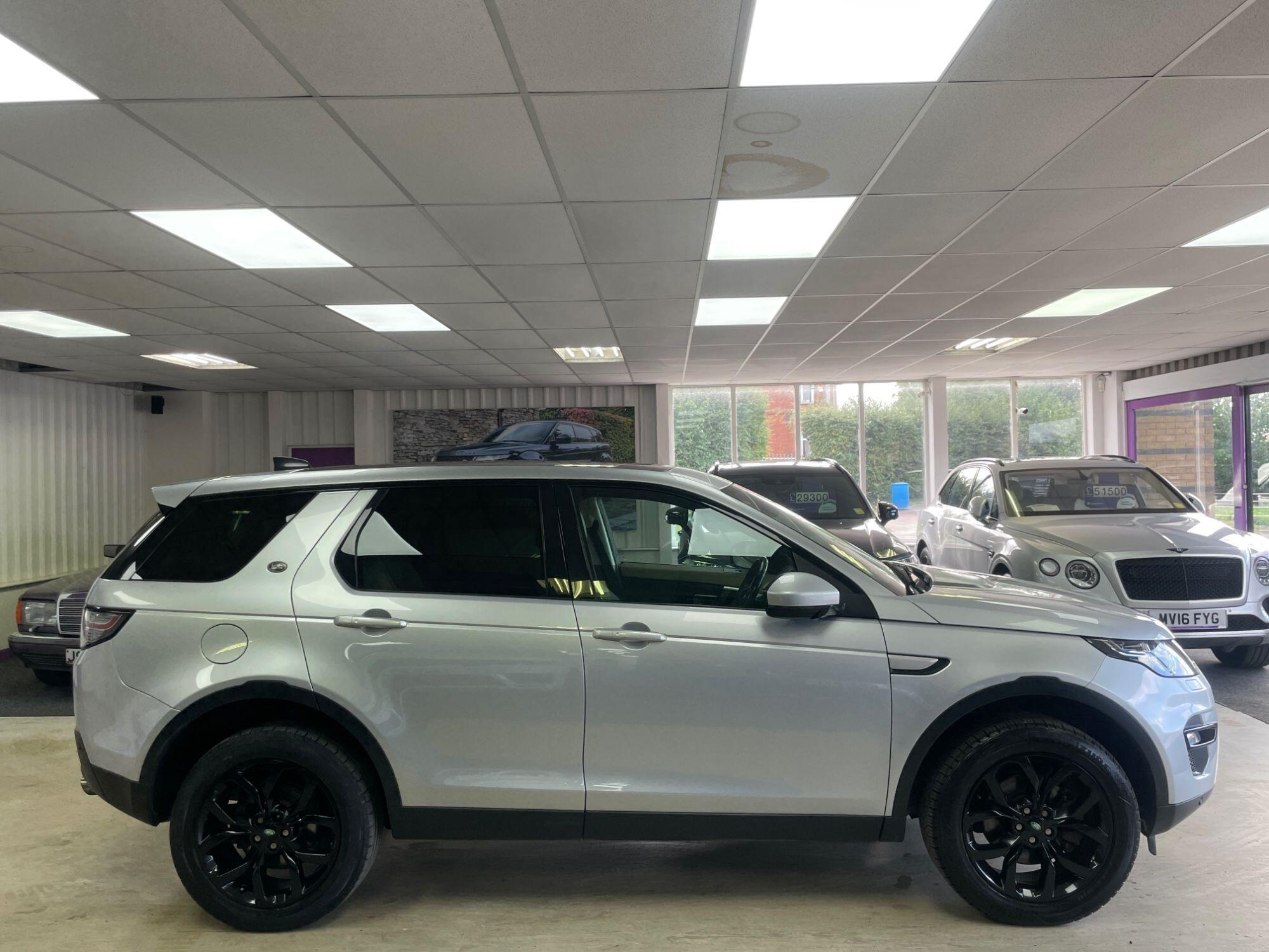 Land Rover DISCOVERY SPORT - Image 10