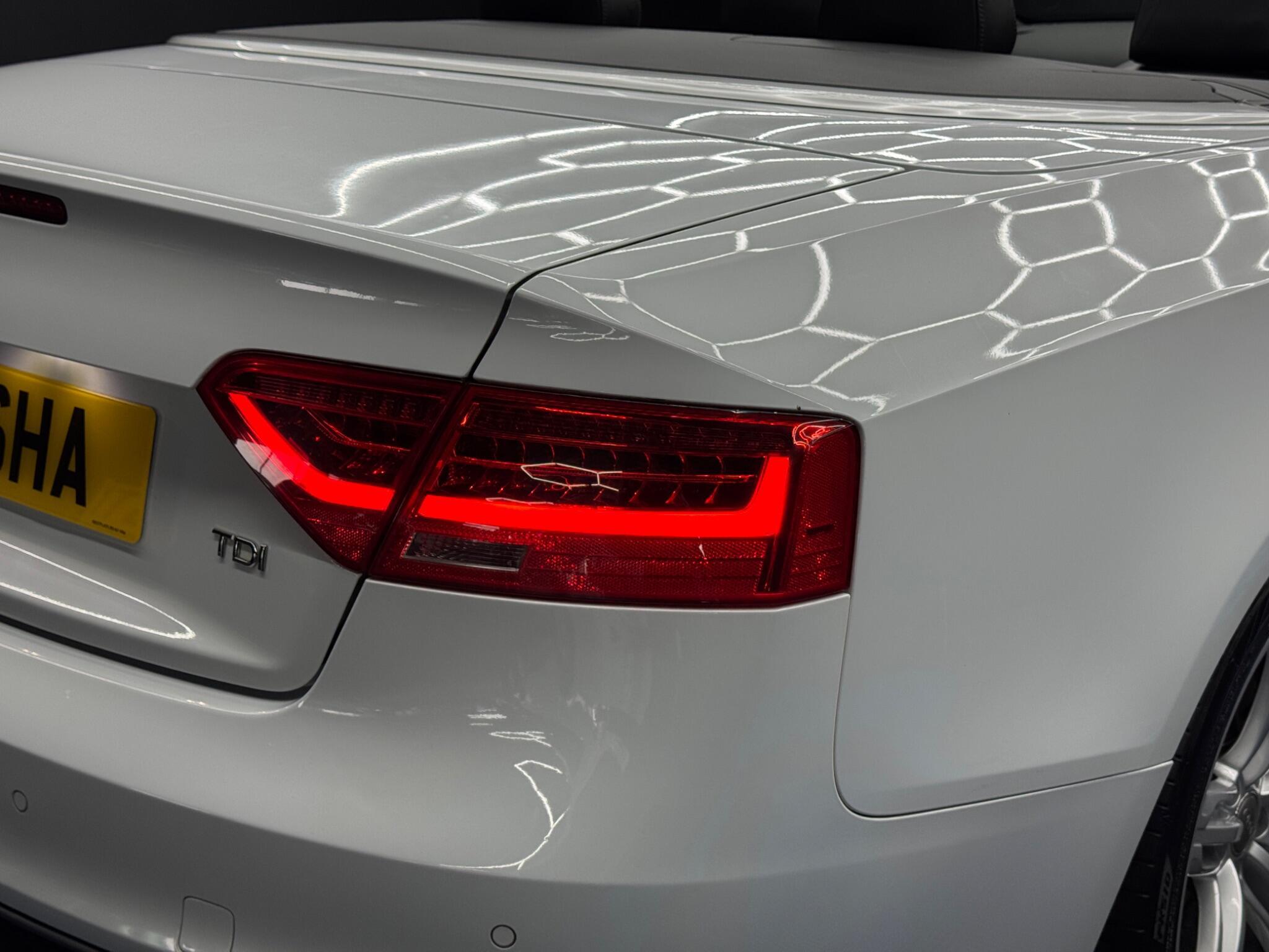 Audi A5 CABRIOLET - Image 42