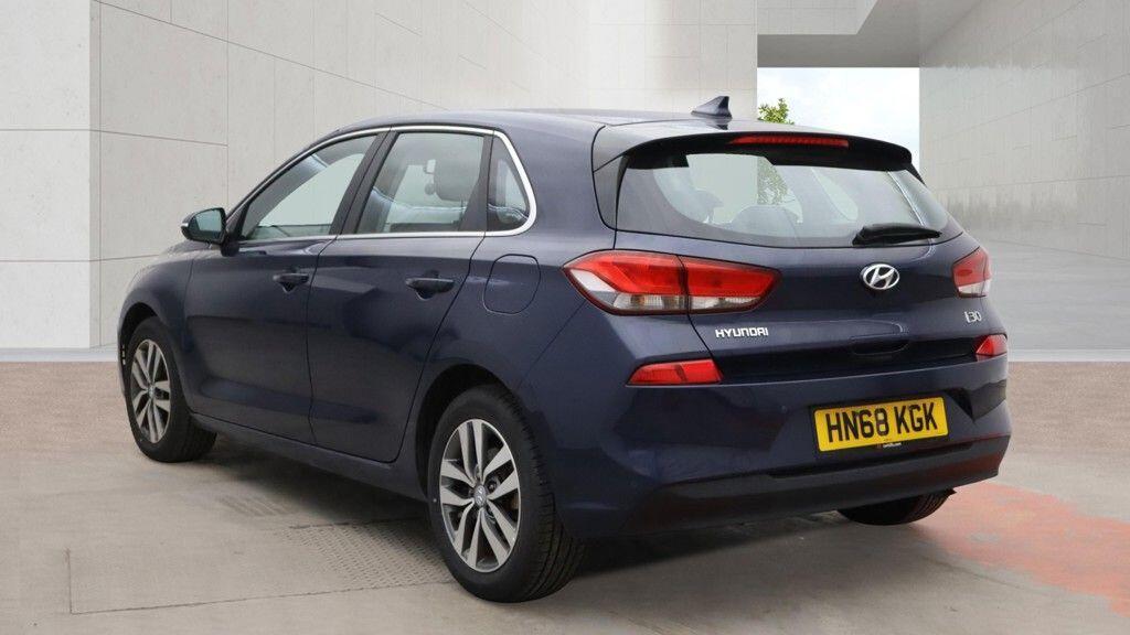 Hyundai i30 - Image 5