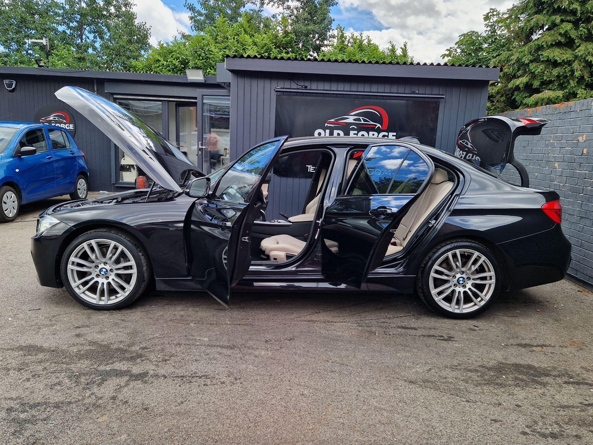 BMW 3 Series - Image 15