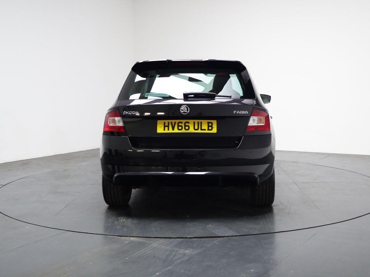 Skoda Fabia - Image 11