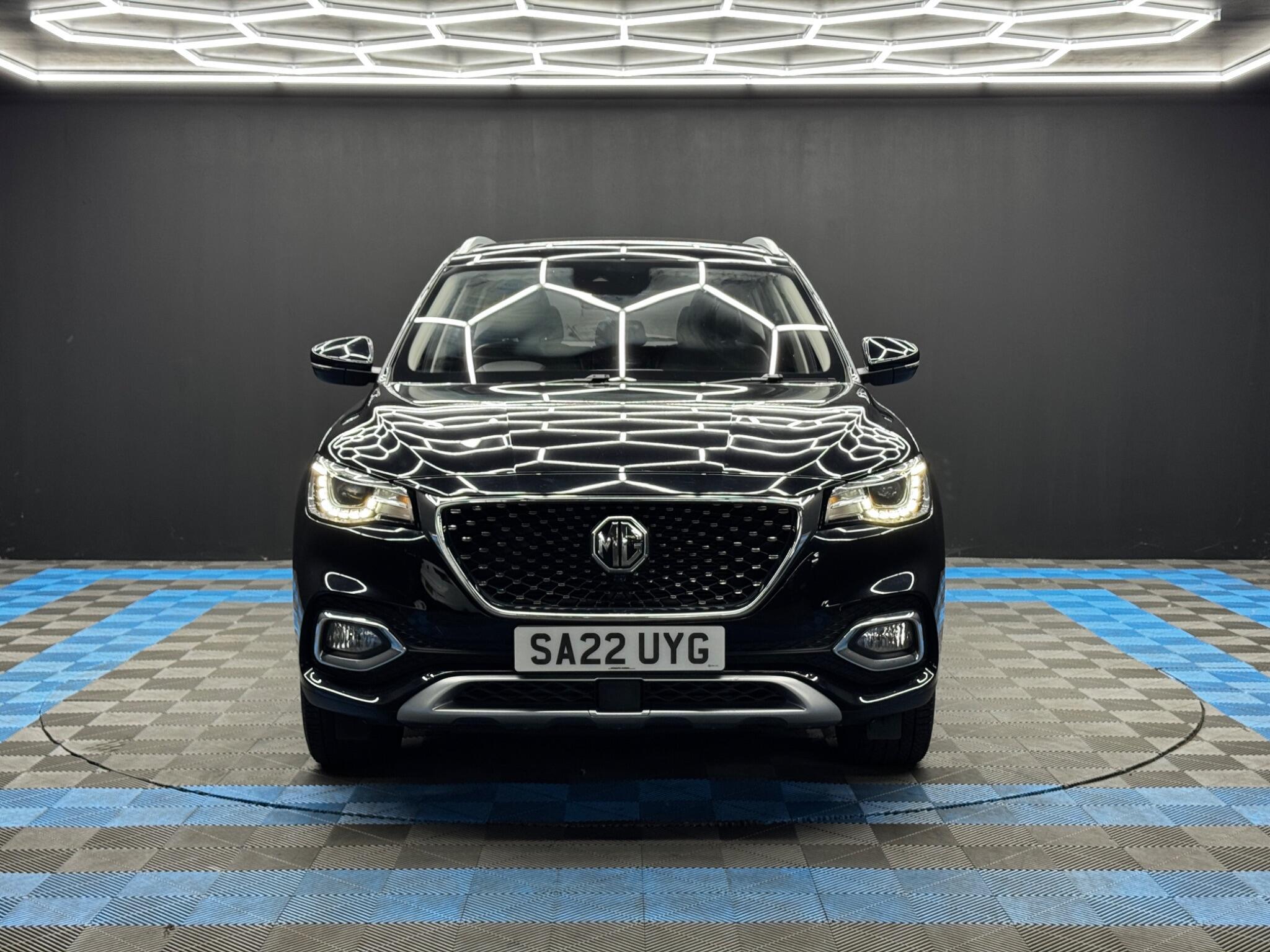 MG MG HS - Image 2