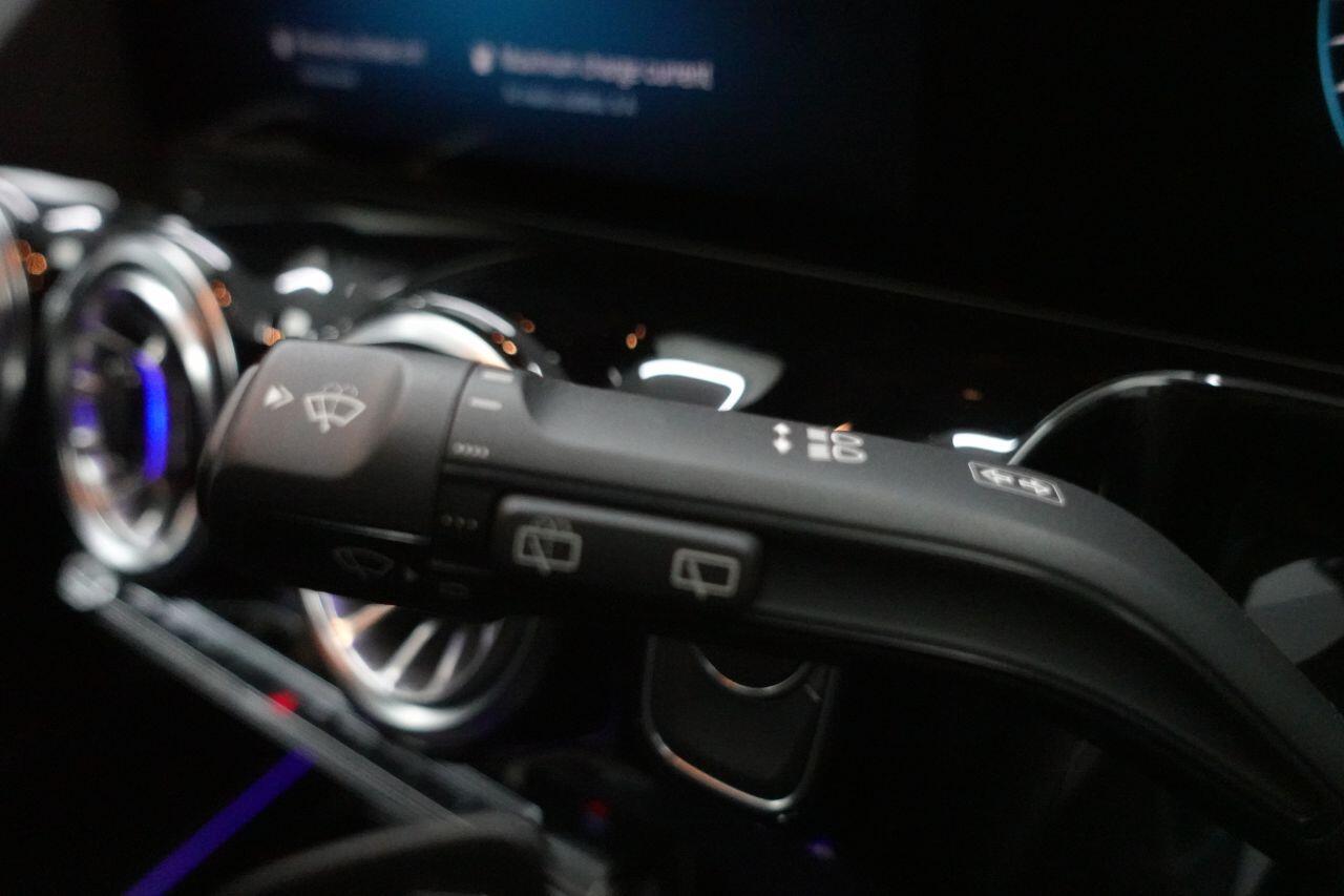 Mercedes-benz EQA - Image 18