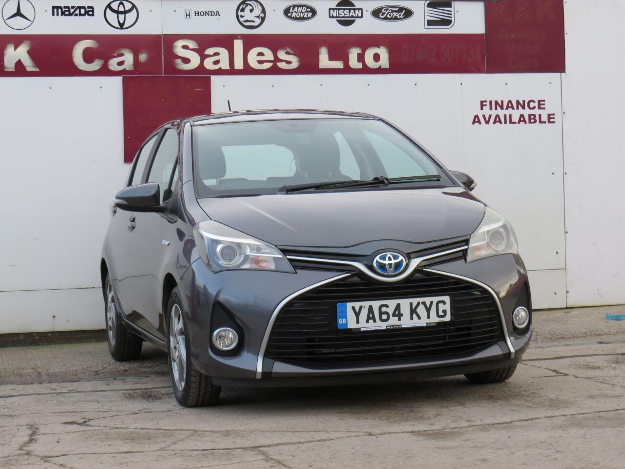 Toyota Yaris - Image 31