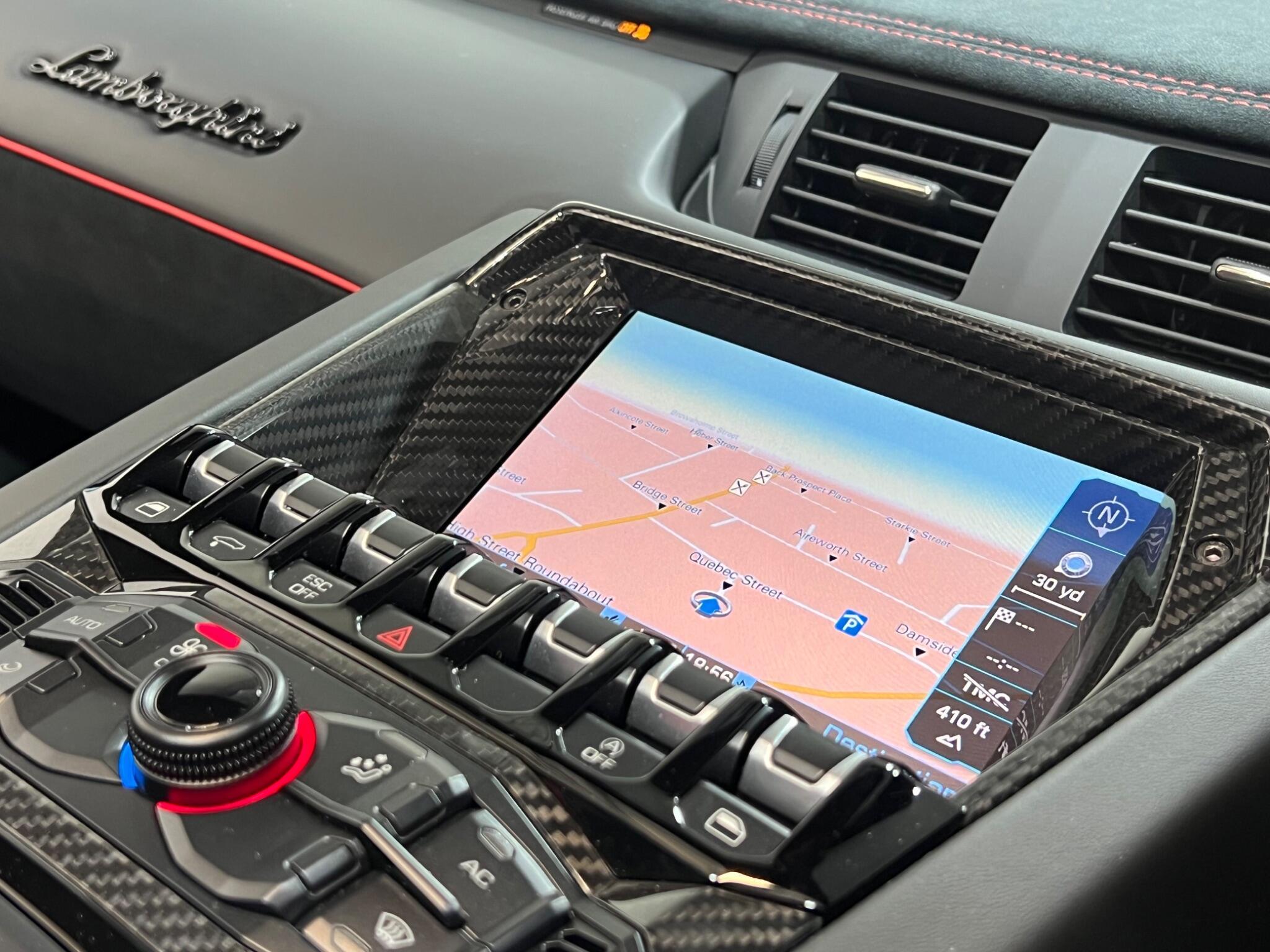 Lamborghini Aventador - Image 15