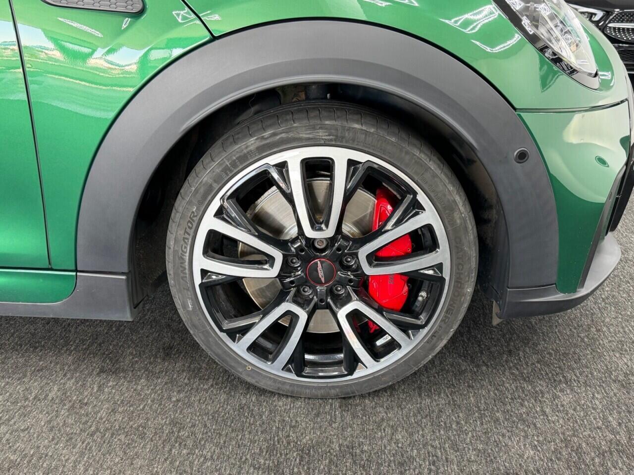 MINI Hatch - Image 12