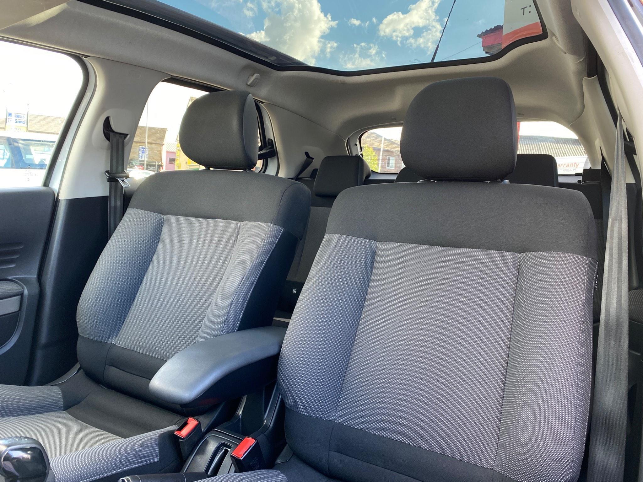 Citroen C4 Cactus - Image 32