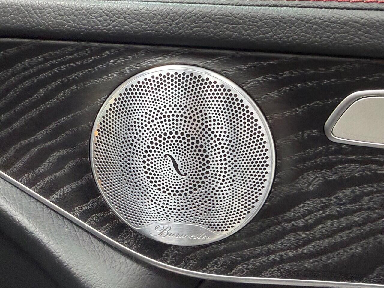 Mercedes GLC - Image 19