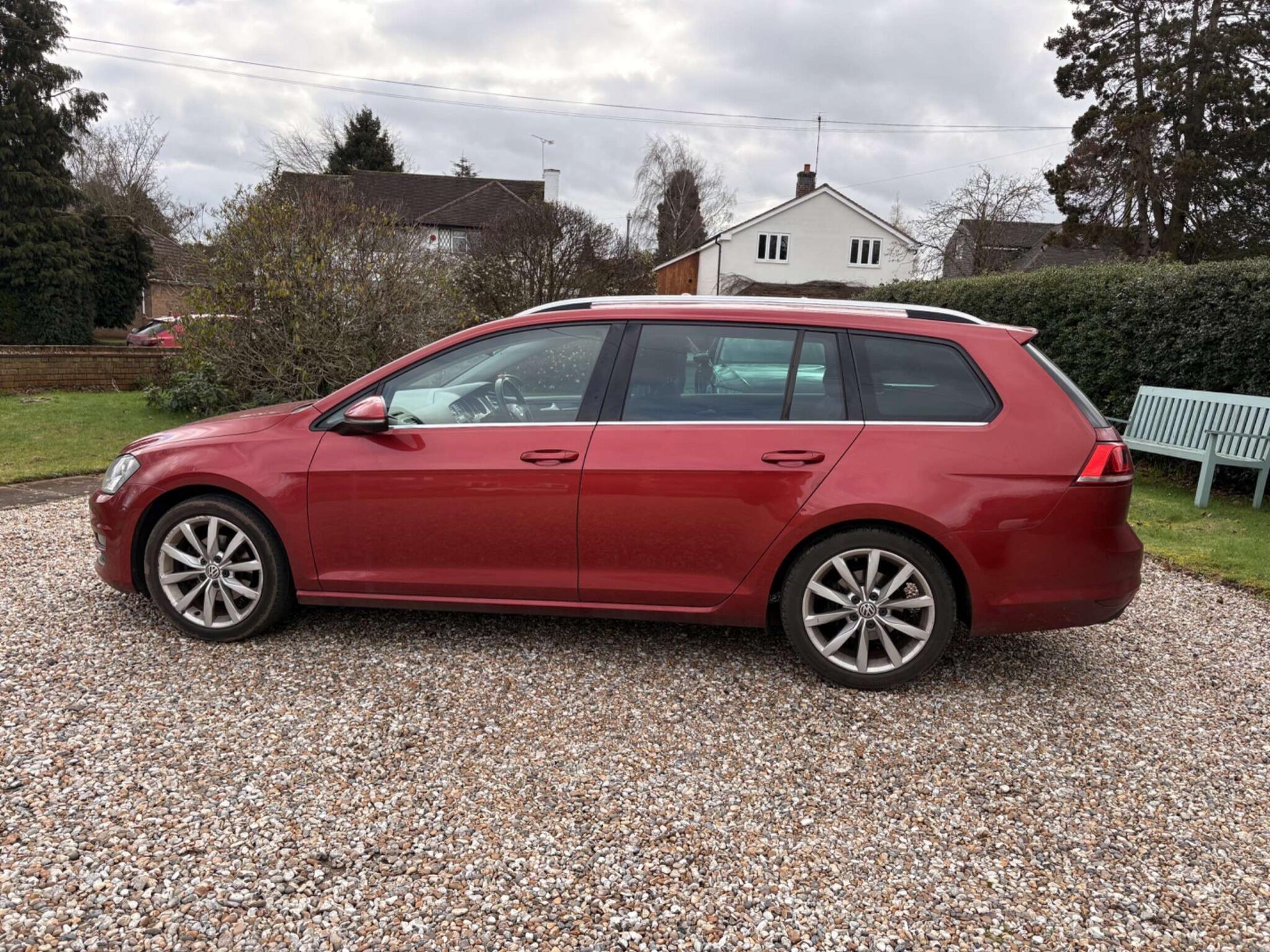 Volkswagen Golf - Image 7