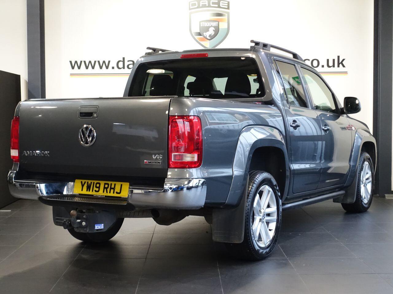Volkswagen Amarok - Image 17