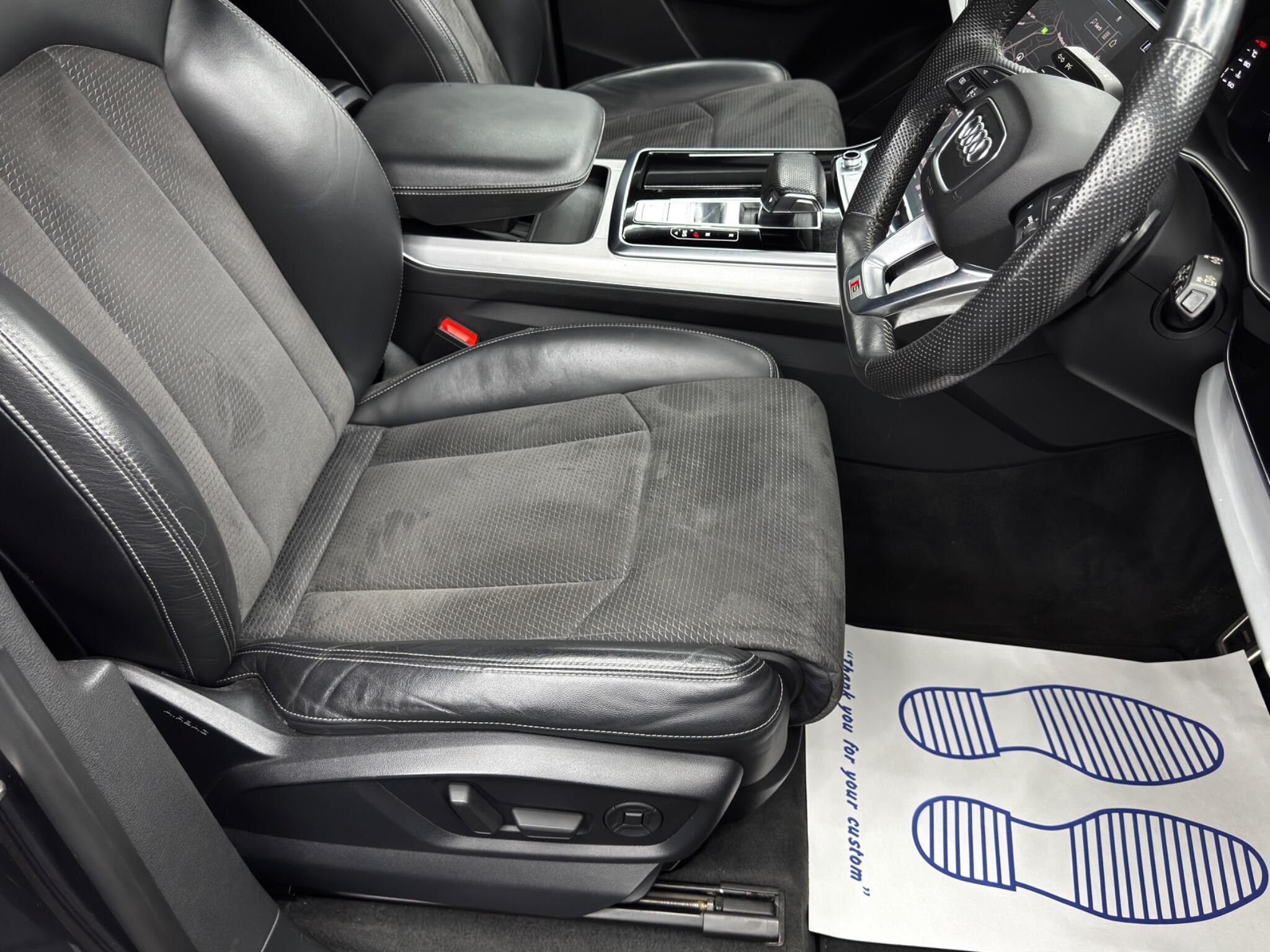 Audi Q8 - Image 13